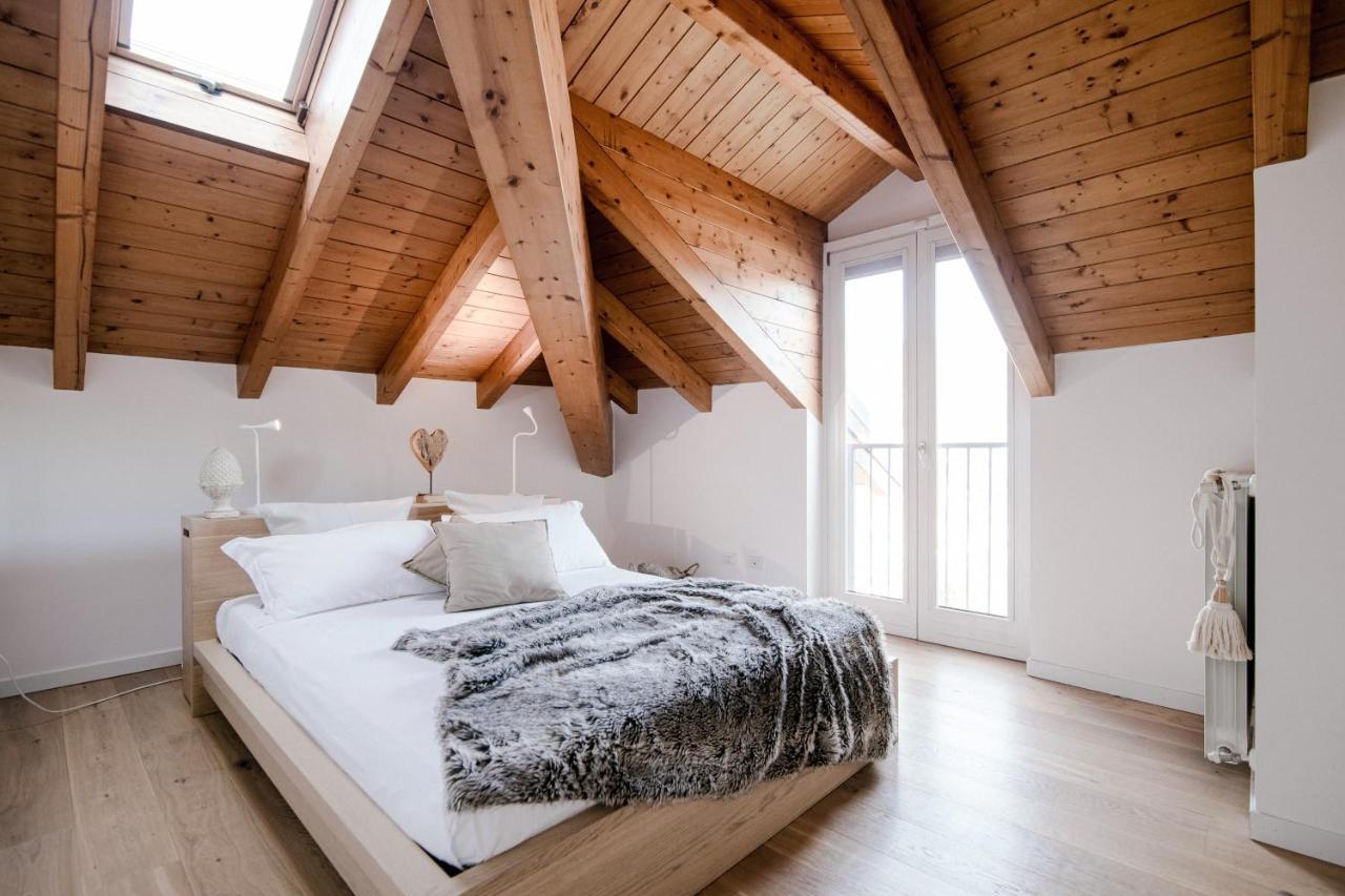 Modern Luxury Attic - Bymyhomeincomo Zewnętrze zdjęcie