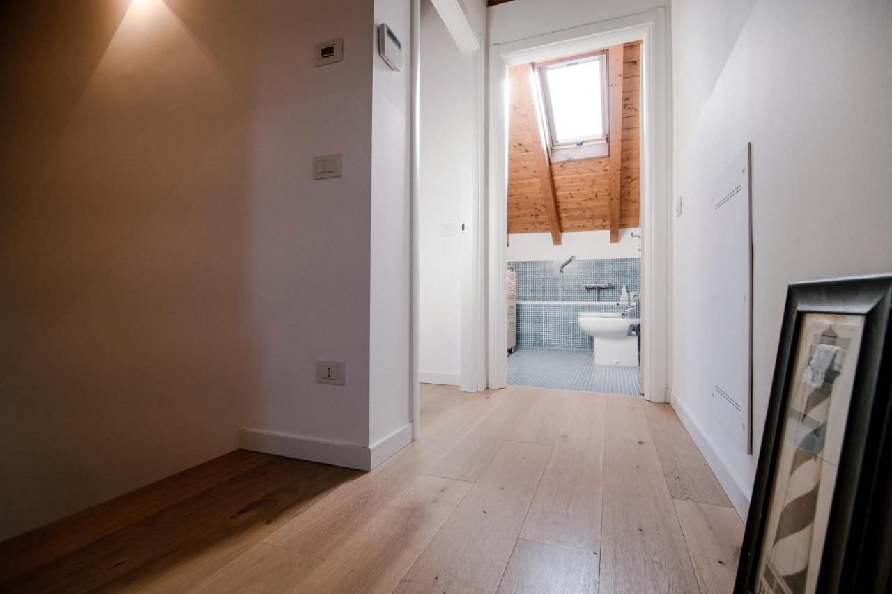 Modern Luxury Attic - Bymyhomeincomo Zewnętrze zdjęcie